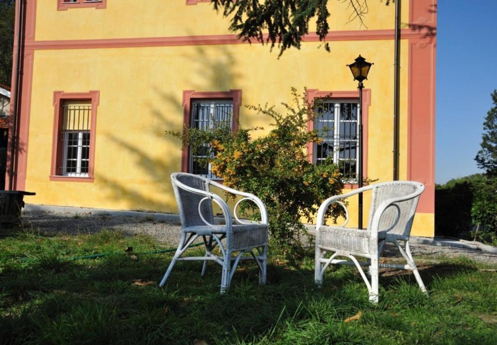 Villa Eugenia Кайро Монтеноте Екстериор снимка